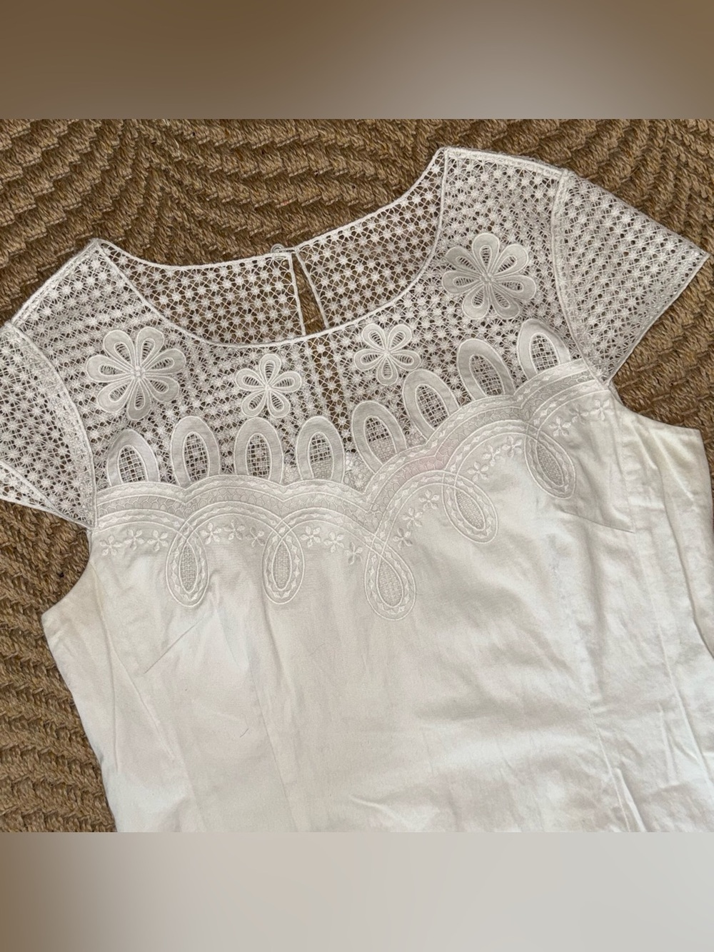 Lilly Pulitzer White Eyelet Lace Yoke Sleeveless Dress 10 Engagement Rehearsal